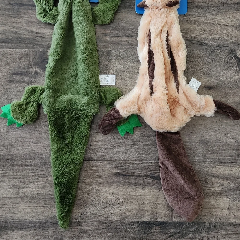 Best Pet Fun Skin Stuffing Free Squeak Toys NWT Large